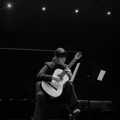 Foto de MN N., Profesores particulares de guitarra baratos en Hoyos del Collado